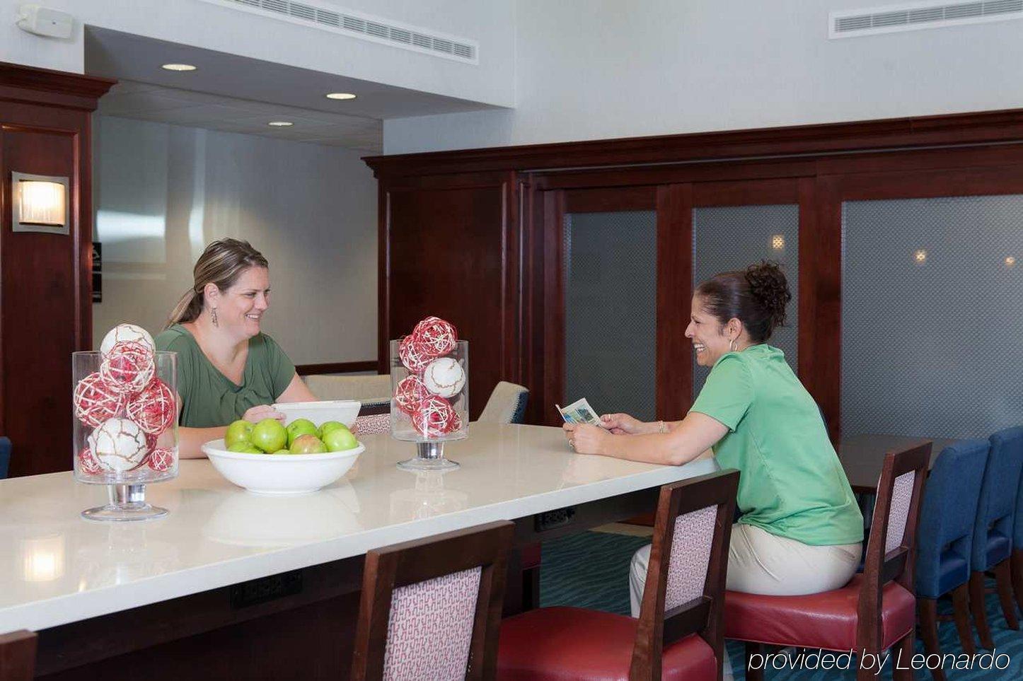 Hampton Inn & Suites Middletown Restaurante foto